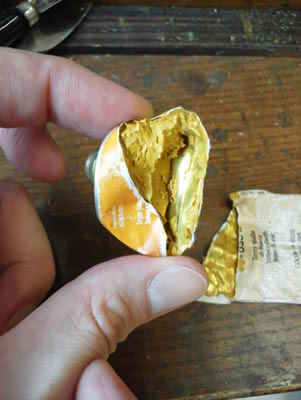 チューブに残った絵の具